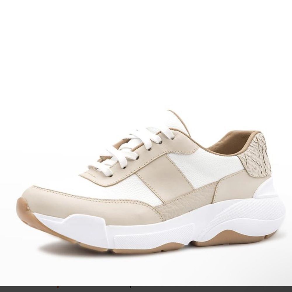 Kaanas Women's Bowery Mixed Leather Runner Sneakers Shoes  NWT size 6 - Picture 4 of 9